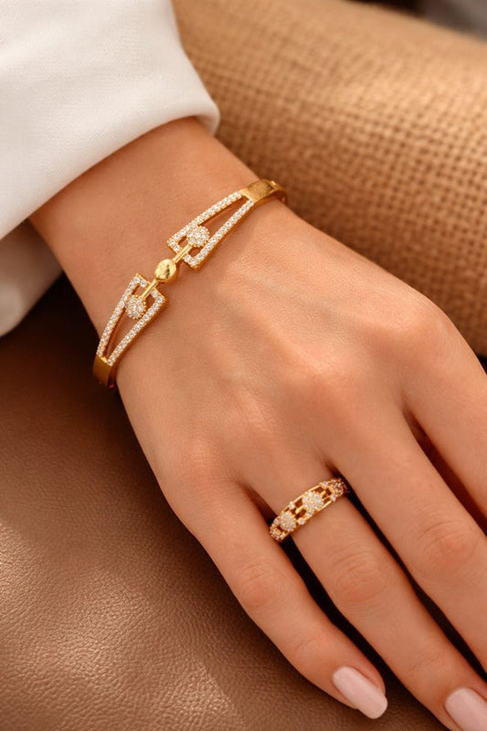 Diamond Storage Lady Bracelet