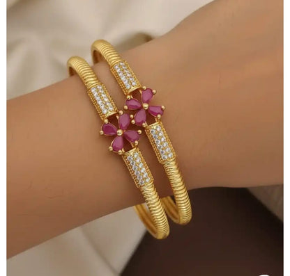 Manali Bangles (1 Pair)