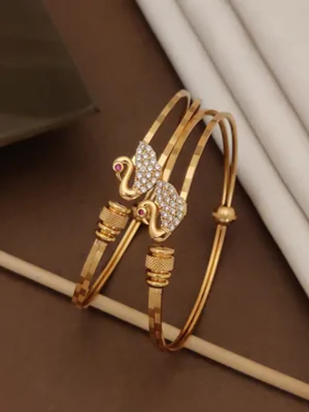 Hansh Bangles