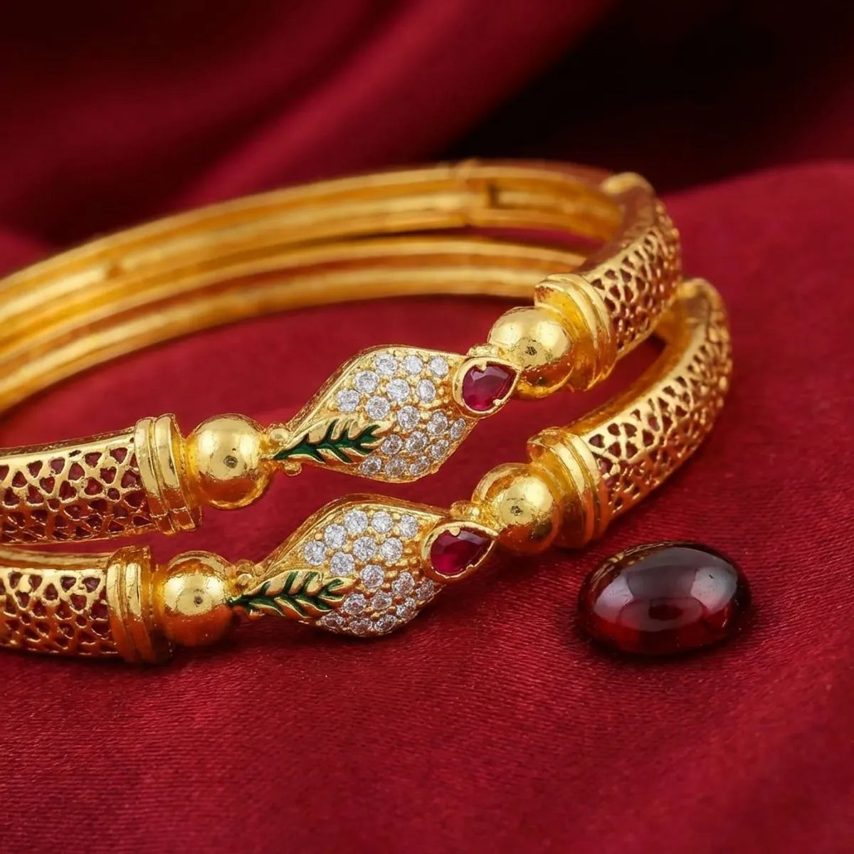 Mahi Bangles (1 Pair)