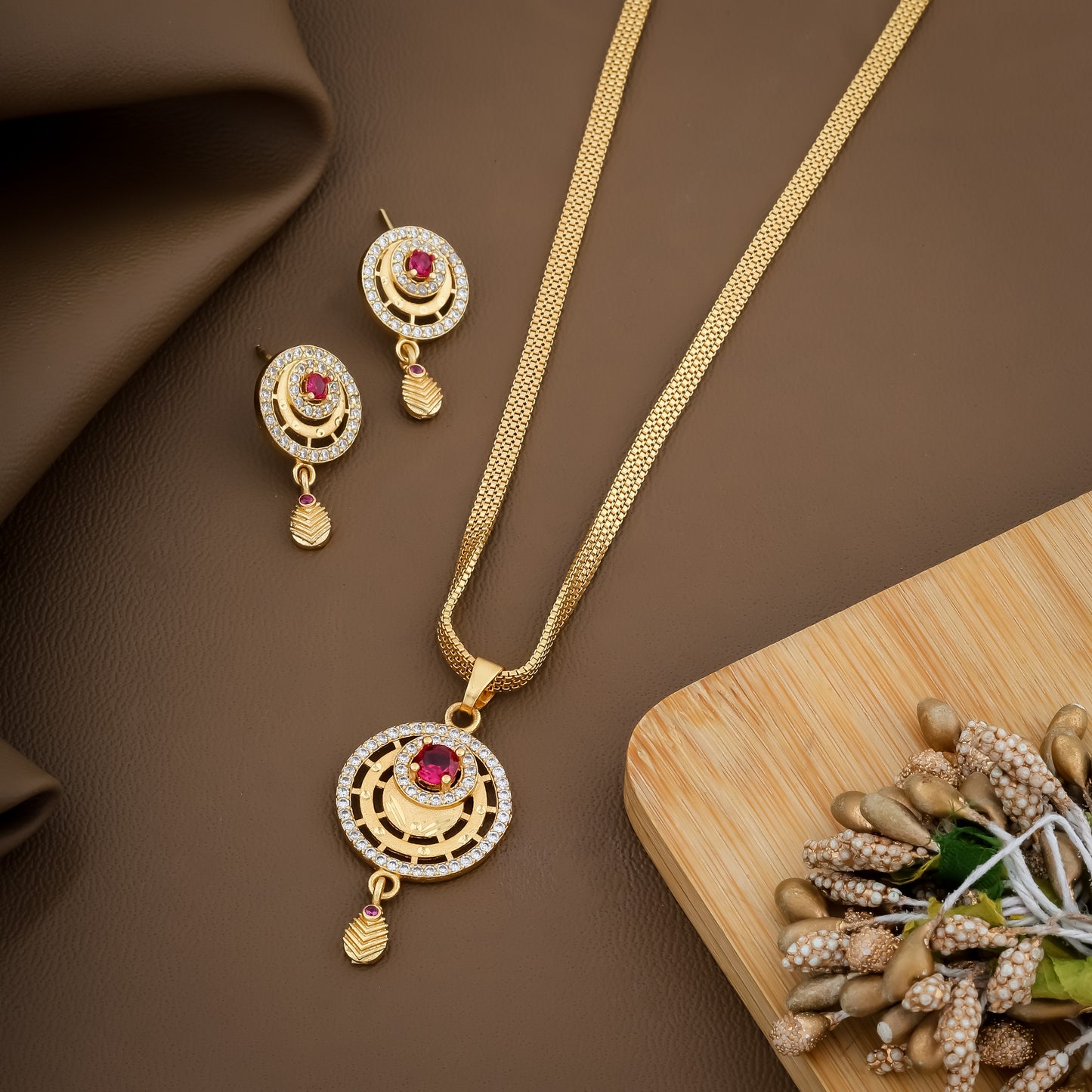 Gold Plated Chain with Pendant